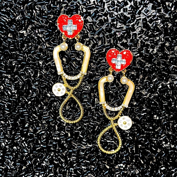 Stethoscope Earrings Calling all medical Personnel - Picture 5 of 16